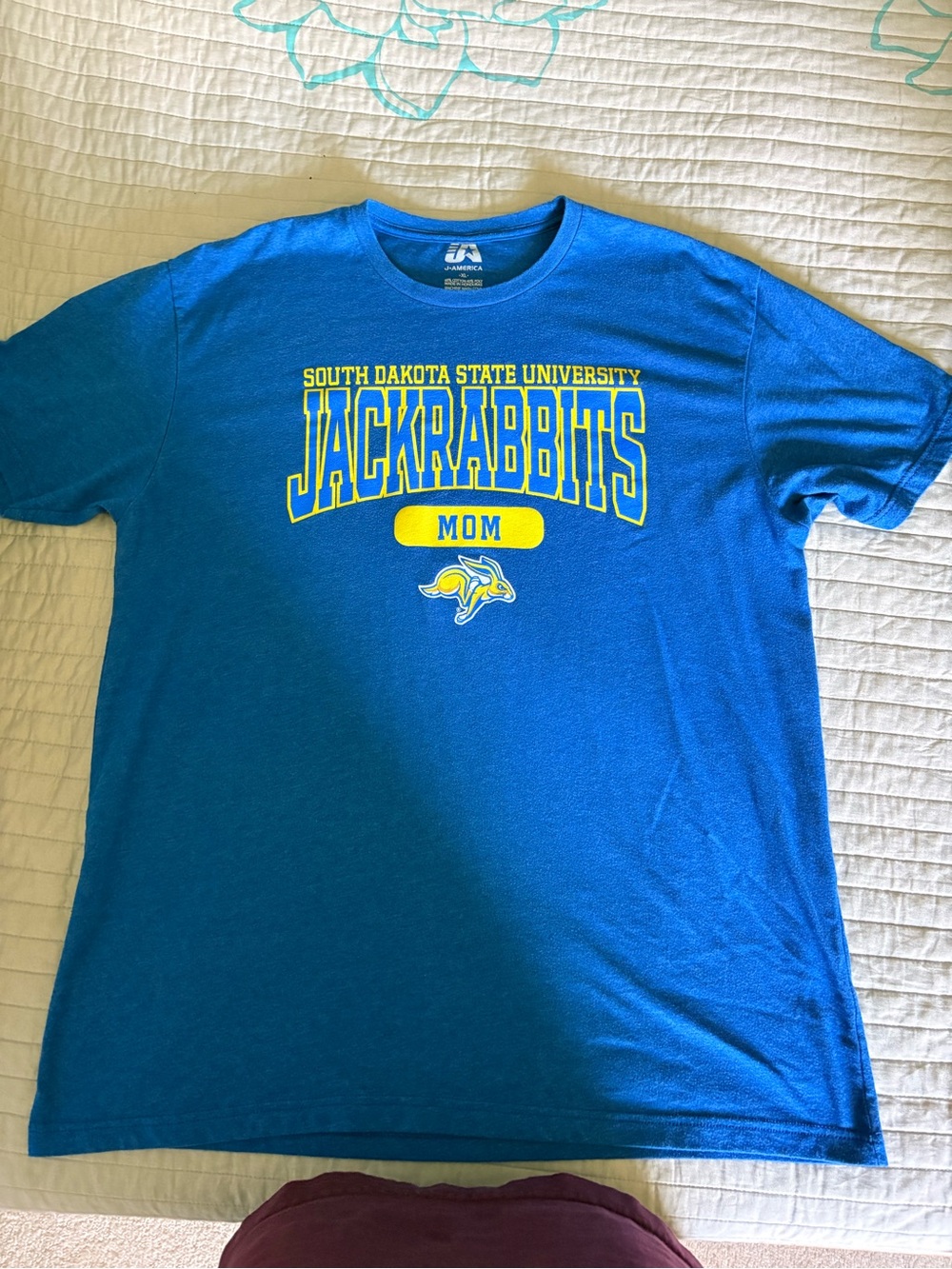 South Dakota State Jackrabbits Mom Blue Graphic Tee